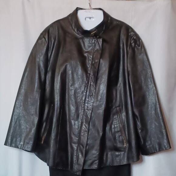 ANDREW MARC New York Women's Black Genuine Leather Jacket. 2X - Picture 2 of 16
